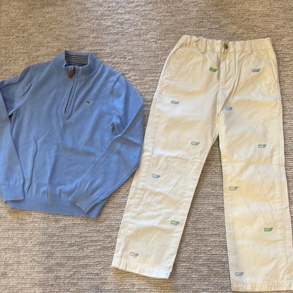 Vineyard Vines Blue Sweater and Cream Pants Set
